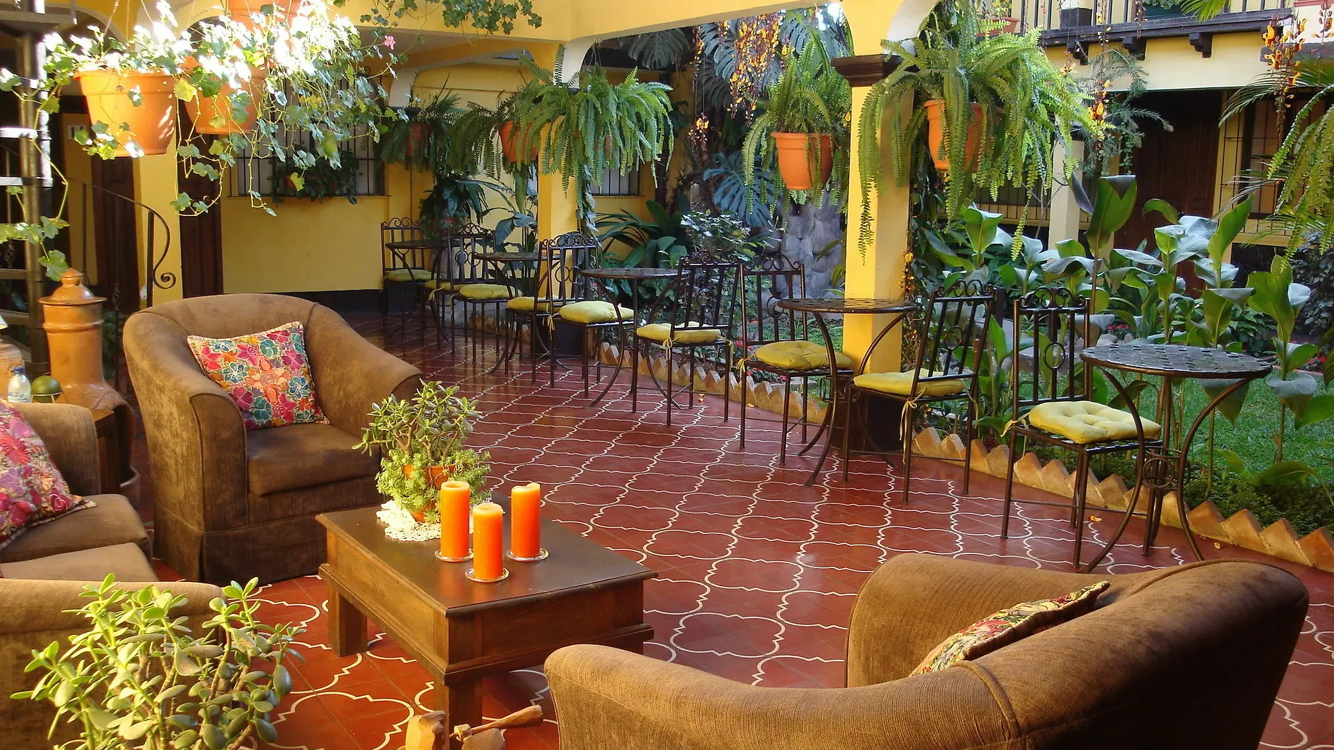 Hotel Las Camelias Inn By Ahs Antigua Guatemala