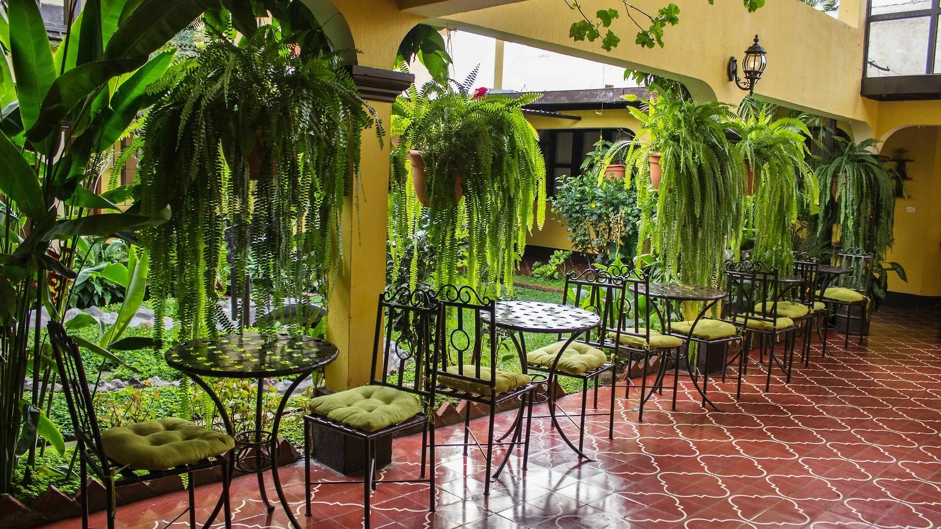 ***  Hotel Las Camelias Inn By Ahs Antigua Guatemala